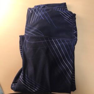 Barely warn CUTE Fabletics leggings